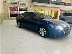 نيسان ألتيما